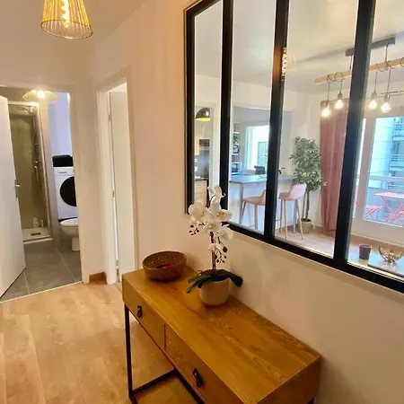 Le Cosy - Neudorf Etoile Avec Balcon Et Parking Apartment